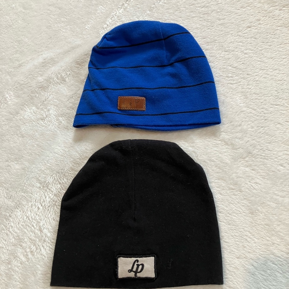 Blue and Black Beanie Set